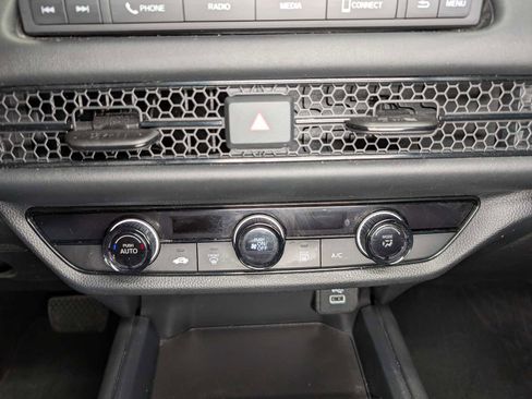 Certified 2023 Honda HR-V LX image 29