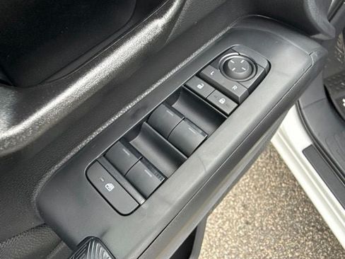Used 2026 Toyota Tacoma SR5 AWD/4WD image 20