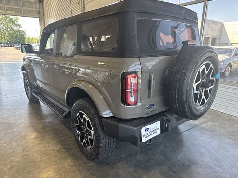 New 2025 Ford Bronco Outer Banks image 5