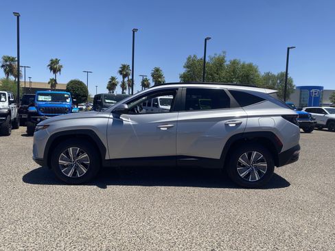 Used 2023 Hyundai Tucson Blue AWD/4WD image 3