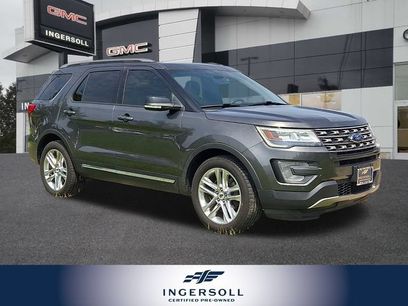Used 2017 Ford Explorer XLT w/ Equipment Group 202A