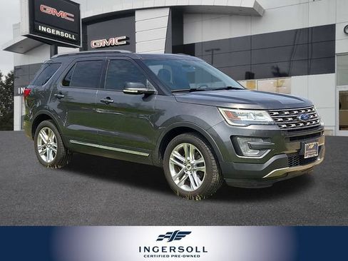 Used 2017 Ford Explorer XLT w/ Equipment Group 202A AWD/4WD image 1