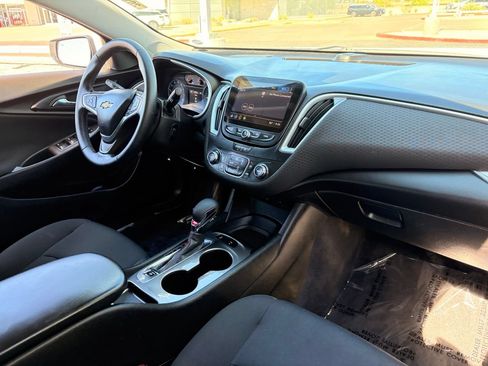 Used 2023 Chevrolet Malibu RS w/ Driver Confidence Package FWD image 13