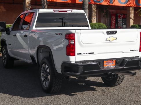 Used 2022 Chevrolet Silverado 2500 Custom w/ Gooseneck/5TH Wheel Package image 6