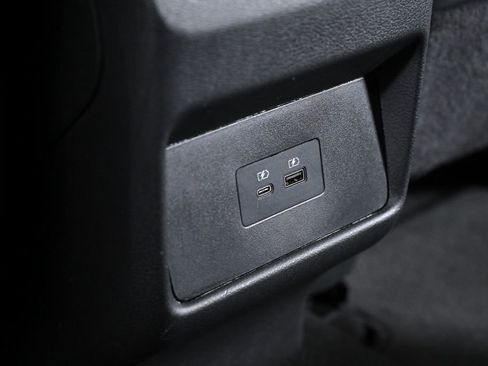 Used 2023 Nissan Rogue SV w/ SV Premium B Package image 29