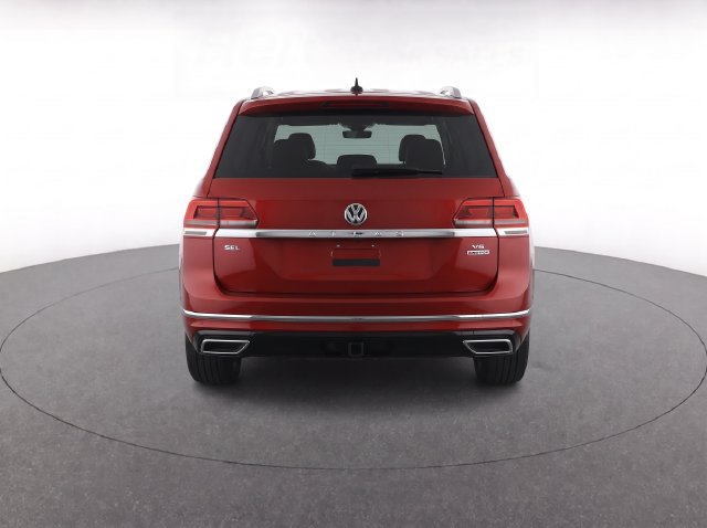 Used 2018 Volkswagen Atlas SEL w/ R-Line Package AWD/4WD image 11