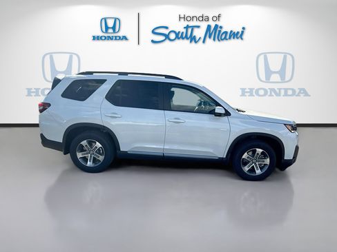 New 2026 Honda Pilot EX-L image 8