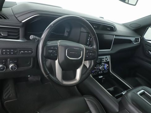 Used 2022 GMC Yukon Denali image 18