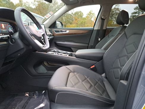 New 2026 Volkswagen Atlas SE FWD image 15