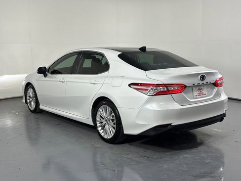 Used 2019 Toyota Camry XLE w/ Driver Assist Package image 7