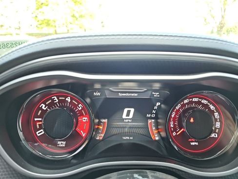 Used 2022 Dodge Challenger SRT Hellcat w/ Plus Package RWD image 20