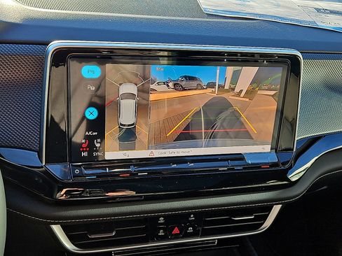 New 2026 Volkswagen Atlas Cross Sport SEL Premium R-Line image 19