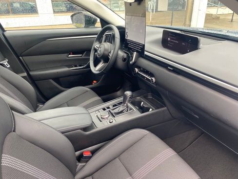 Certified 2025 MAZDA CX-50 AWD 2.5 S w/ Premium Package image 23