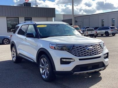 Used 2020 Ford Explorer Platinum w/ Premium Technology Package