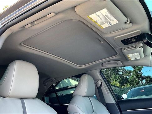 Used 2023 Toyota Camry XSE FWD image 25