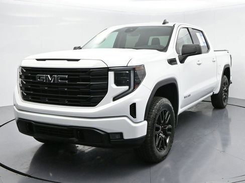 Used 2024 GMC Sierra 1500 Elevation image 3