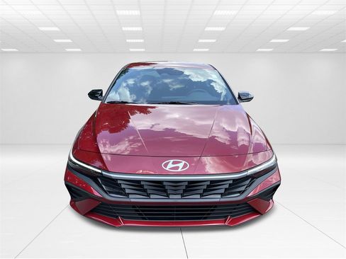 New 2025 Hyundai Elantra Sport image 2