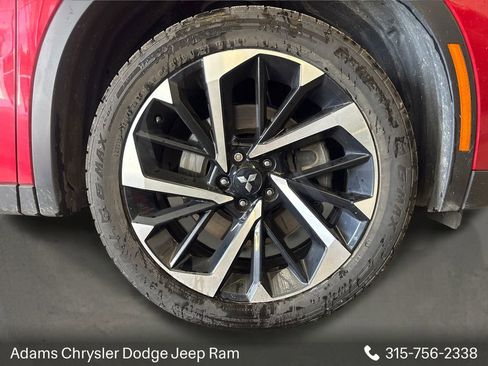 Used 2023 Mitsubishi Outlander SE AWD/4WD image 22