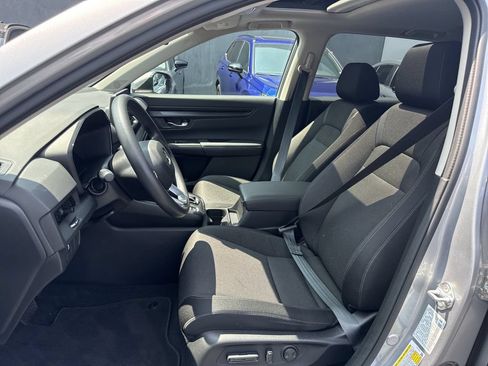 Used 2024 Honda CR-V EX image 19