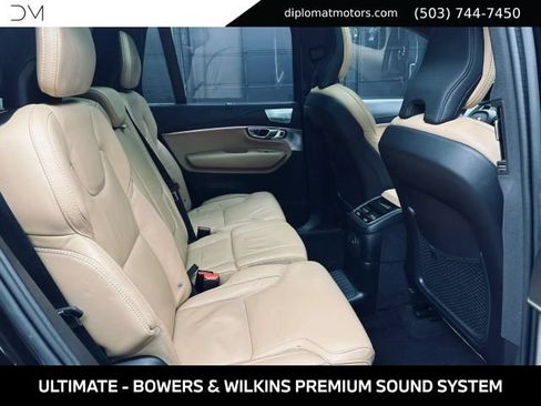 Used 2024 Volvo XC90 T8 Ultimate AWD/4WD image 21