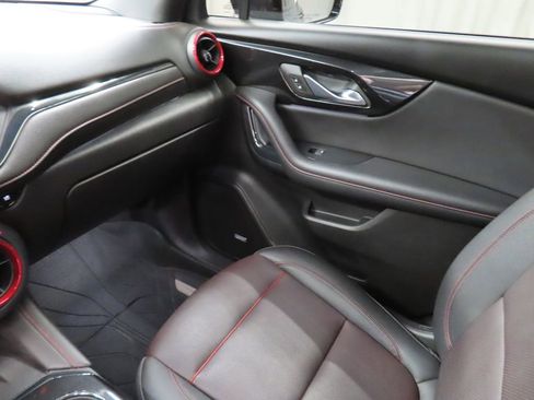 Used 2021 Chevrolet Blazer RS w/ Enhanced Convenience Package AWD/4WD image 34