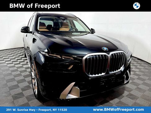 Used 2024 BMW X7 xDrive40i AWD/4WD image 1