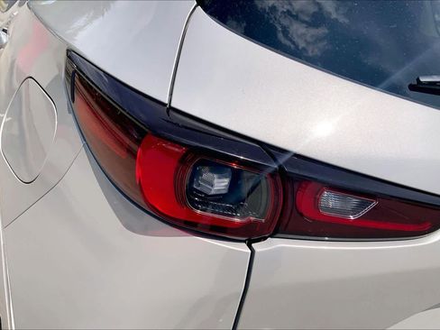 Used 2024 MAZDA CX-5 AWD 2.5 S w/ Select Package image 27
