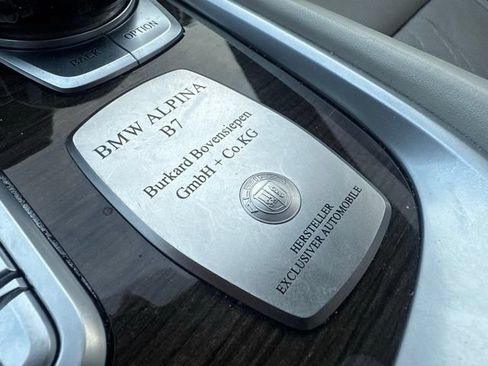Used 2019 BMW ALPINA B7 xDrive AWD/4WD image 12