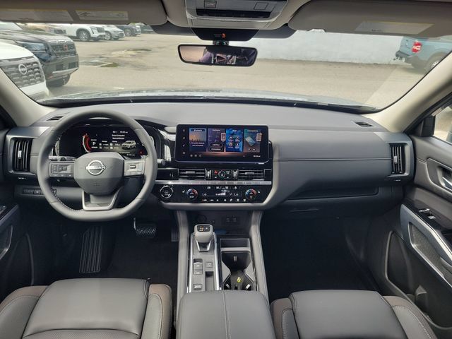 New 2026 Nissan Pathfinder SL FWD image 7