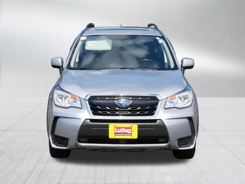 Used 2018 Subaru Forester 2.0XT Premium w/ Popular Package #2A AWD/4WD image 2