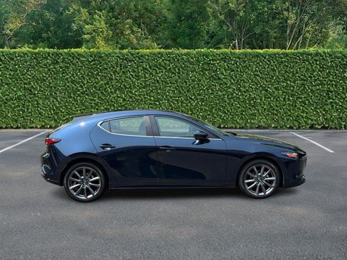 Used 2024 MAZDA MAZDA3 s FWD image 2