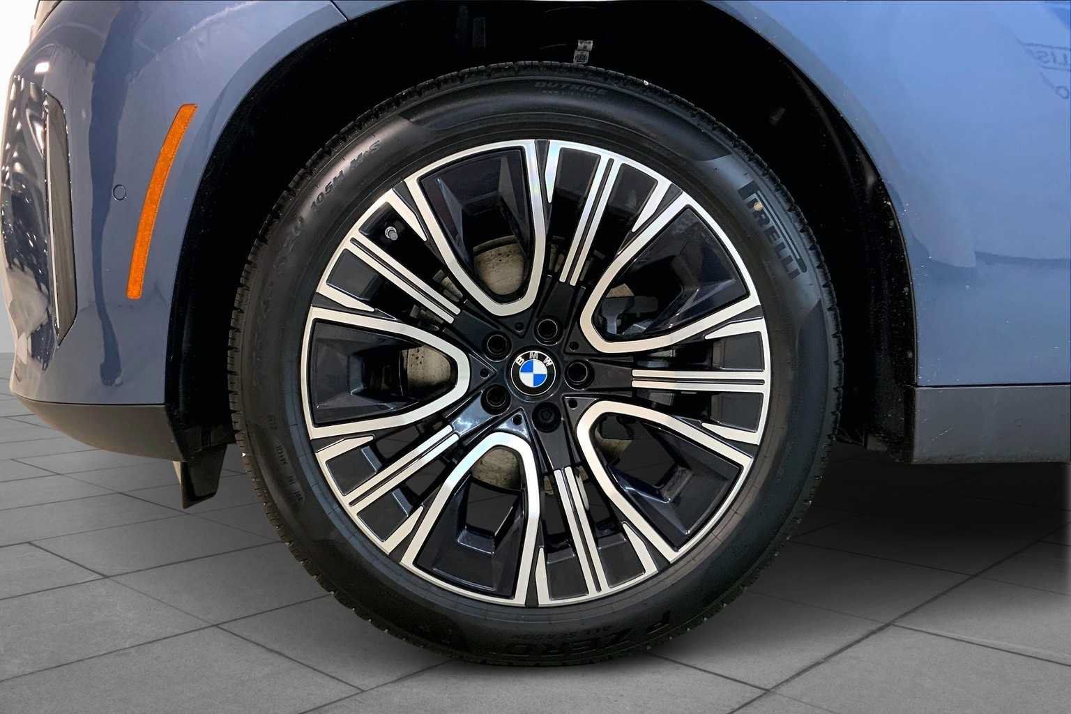 New 2025 BMW X3 xDrive30i w/ Convenience Package AWD/4WD image 11