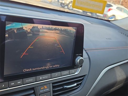 Used 2020 Nissan Altima 2.5 SR image 11