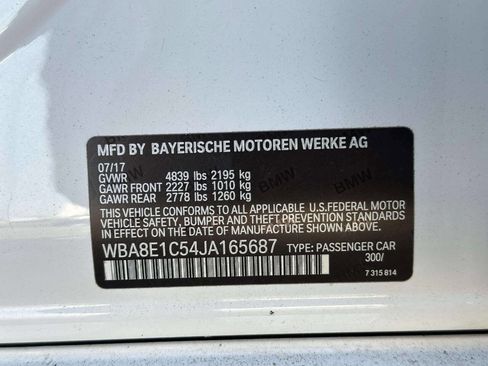 Used 2018 BMW 330e 330e iPerformance 4dr Sedan image 31