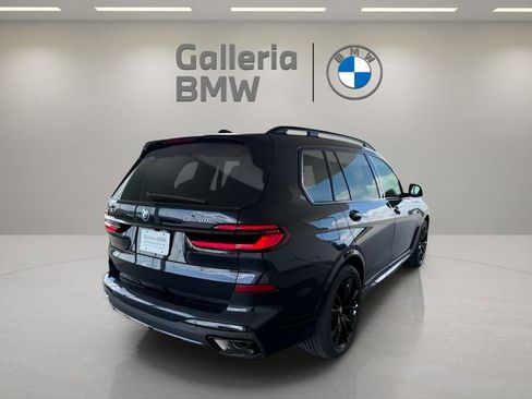 Used 2026 BMW X7 xDrive40i w/ M Sport Package image 6