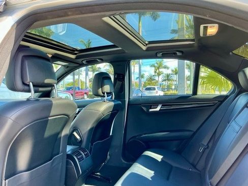 Used 2014 Mercedes-Benz C 350 Sport image 11