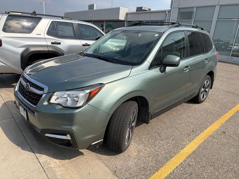 Used 2018 Subaru Forester 2.5i Premium AWD/4WD image 4