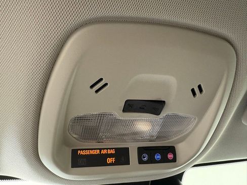 Used 2025 Chevrolet Trax ACTIV w/ Driver Confidence Package image 37