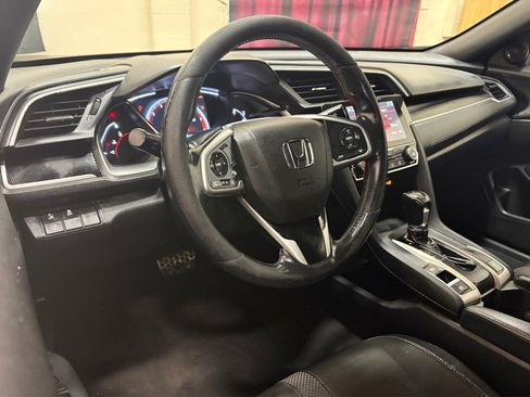 Used 2021 Honda Civic Sport image 13