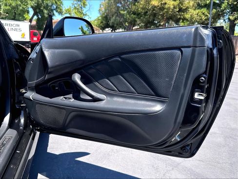 Used 2000 Honda S2000 image 26