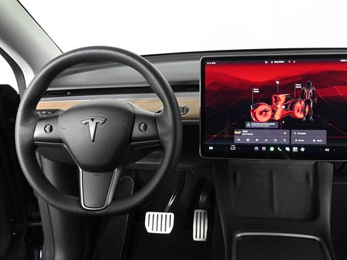 Used 2022 Tesla Model Y Performance AWD/4WD image 3