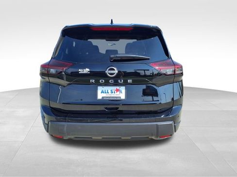 Used 2025 Nissan Rogue SV FWD image 7