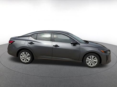 Used 2025 Nissan Sentra S FWD image 14