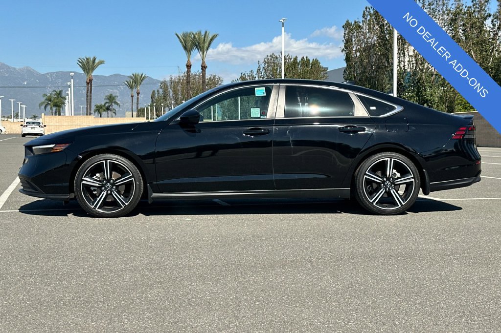 Used 2023 Honda Accord Sport image 7