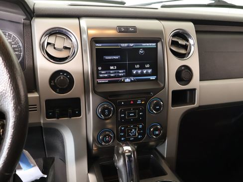 Used 2014 Ford F150 FX4 w/ Equipment Group 402A Luxury AWD/4WD image 5