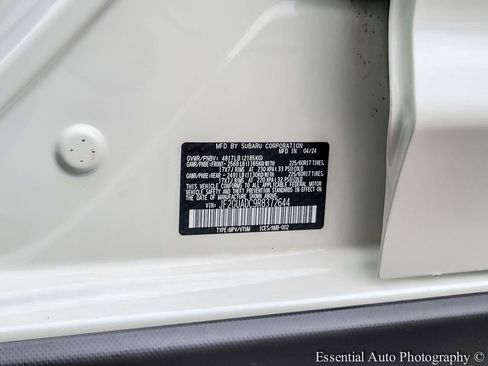 Used 2024 Subaru Crosstrek 2.0i Premium w/ Crosstrek Mirror Package AWD/4WD image 33