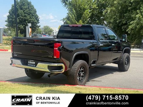 Used 2024 Chevrolet Silverado 2500 LTZ w/ LTZ Premium Package AWD/4WD image 7