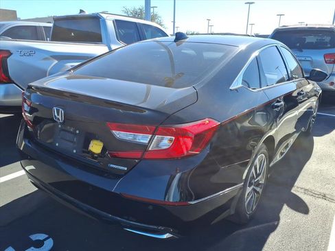 Used 2022 Honda Accord EX-L image 3