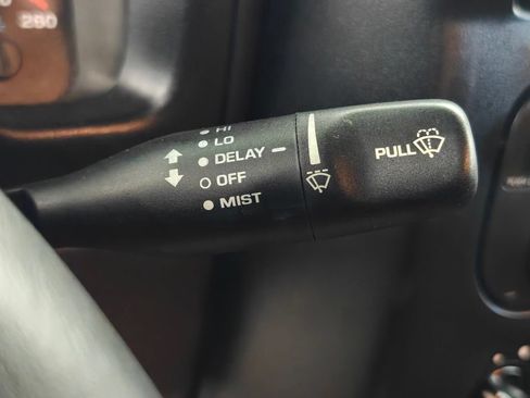 Used 2006 Jeep Wrangler X AWD/4WD image 8
