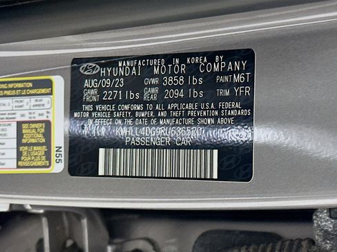 Used 2024 Hyundai Elantra SE image 12